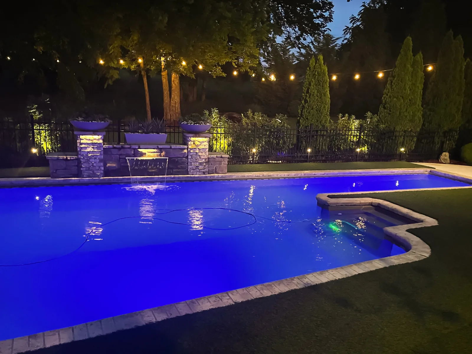 Pool, water-feature and bistro lighting